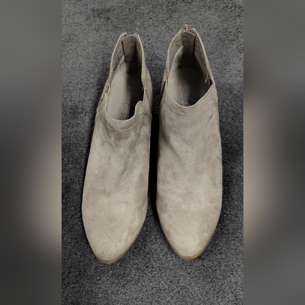 Carlos Santana Women's Bates Booties Size 6.5